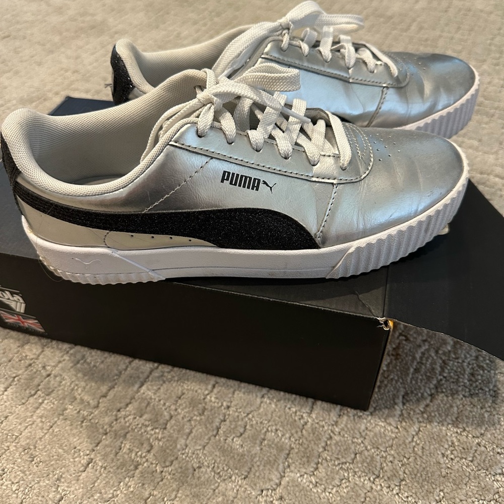 Women’s Platform Puma Sneakers